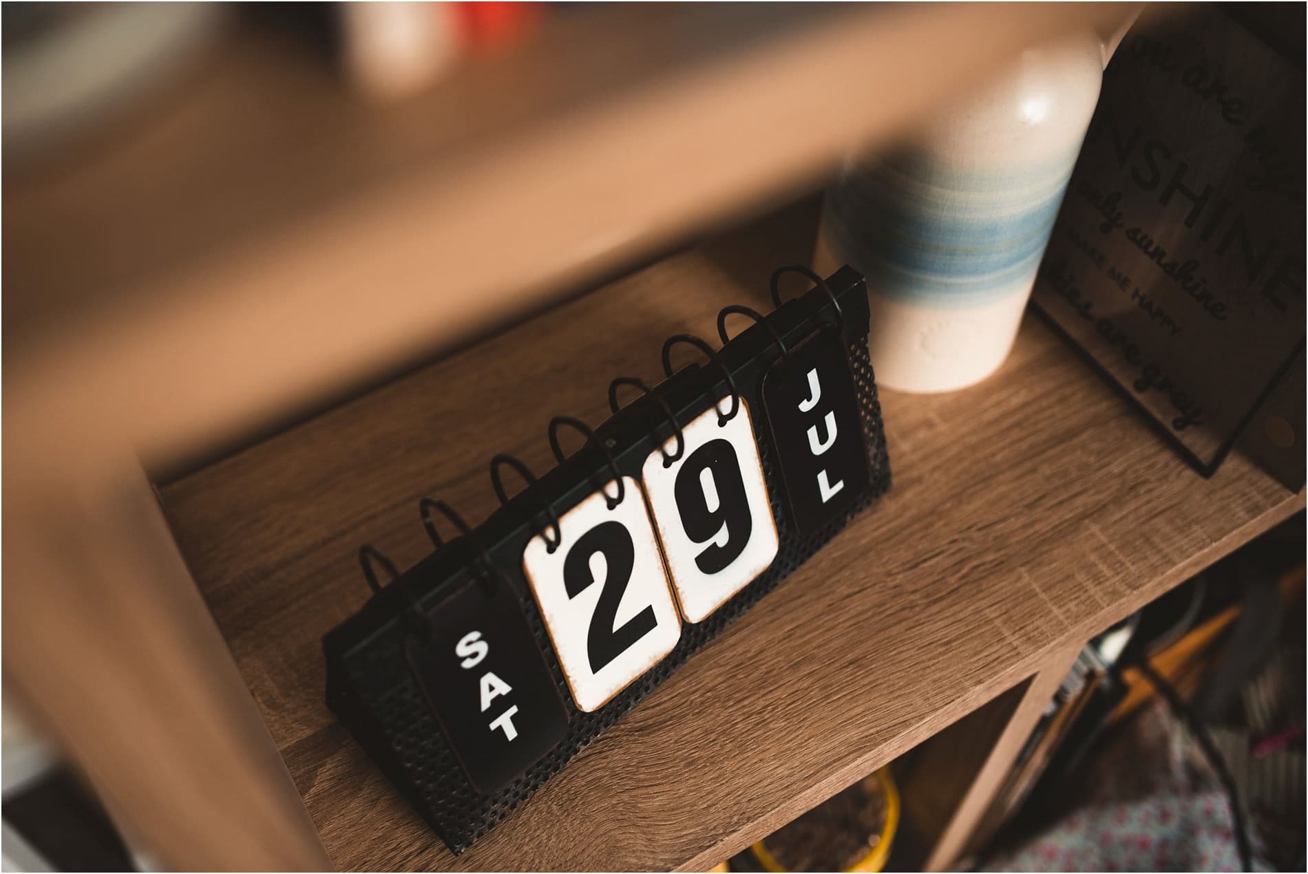 WEDDING PHOTOGRAPHER