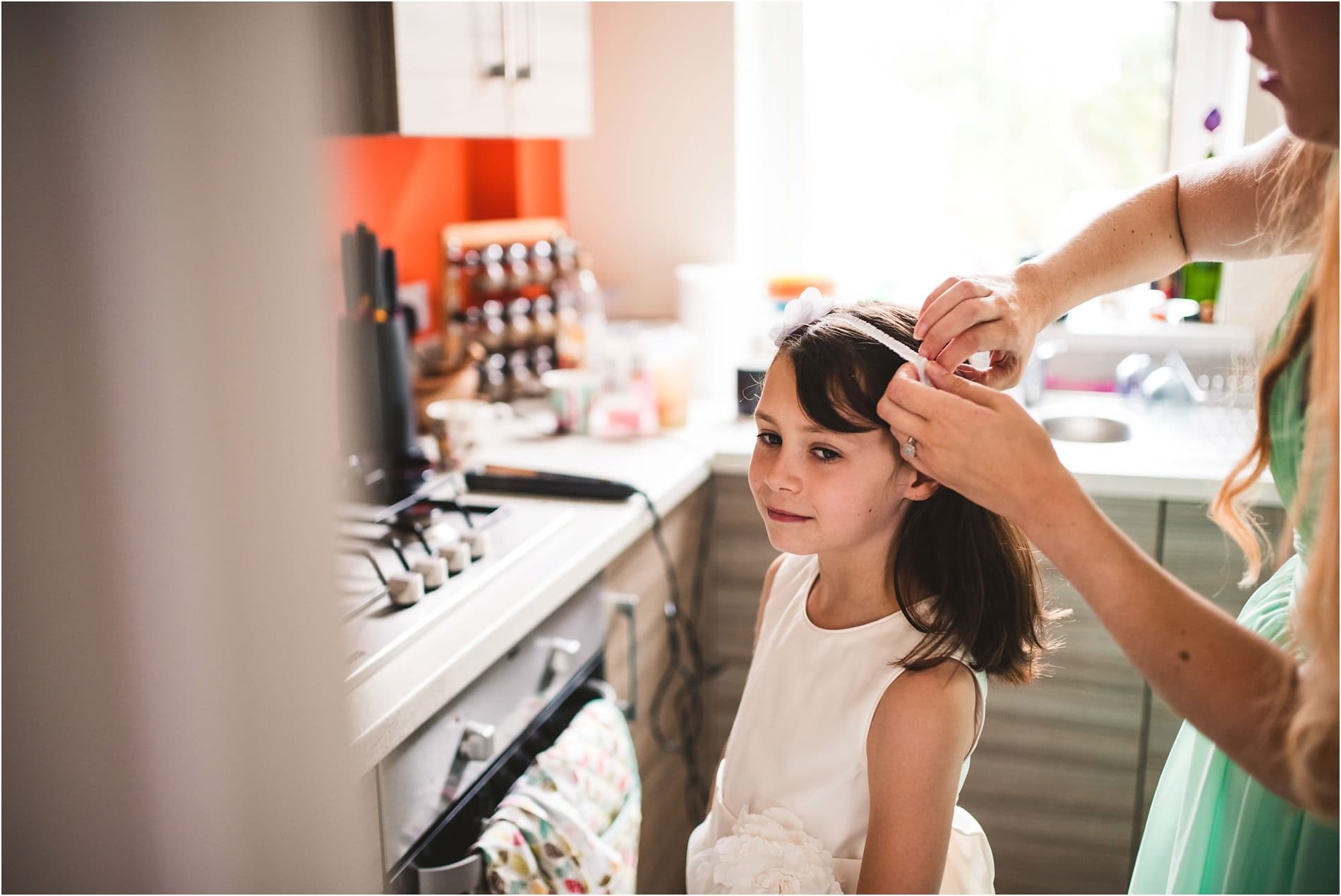 WEDDING PHOTOGRAPHER