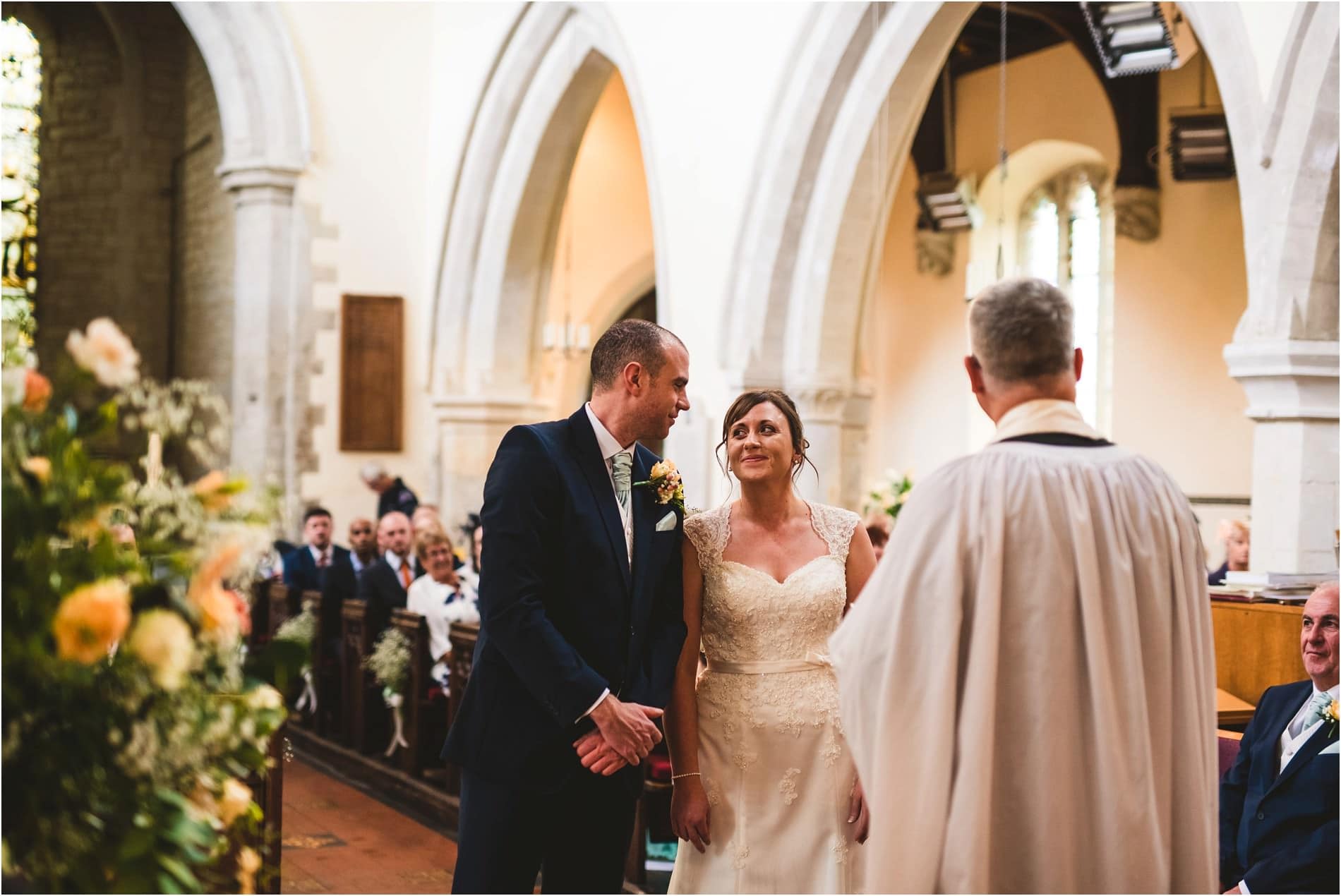 WEDDING PHOTOGRAPHER