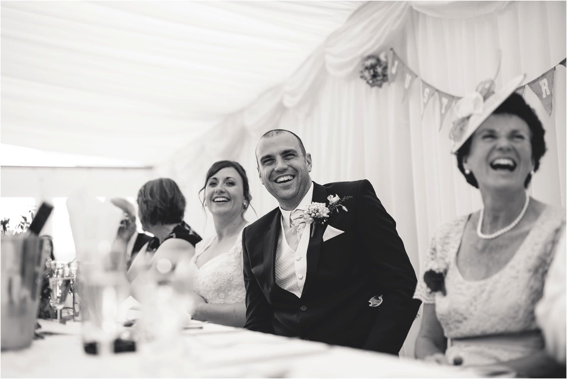 WEDDING PHOTOGRAPHER