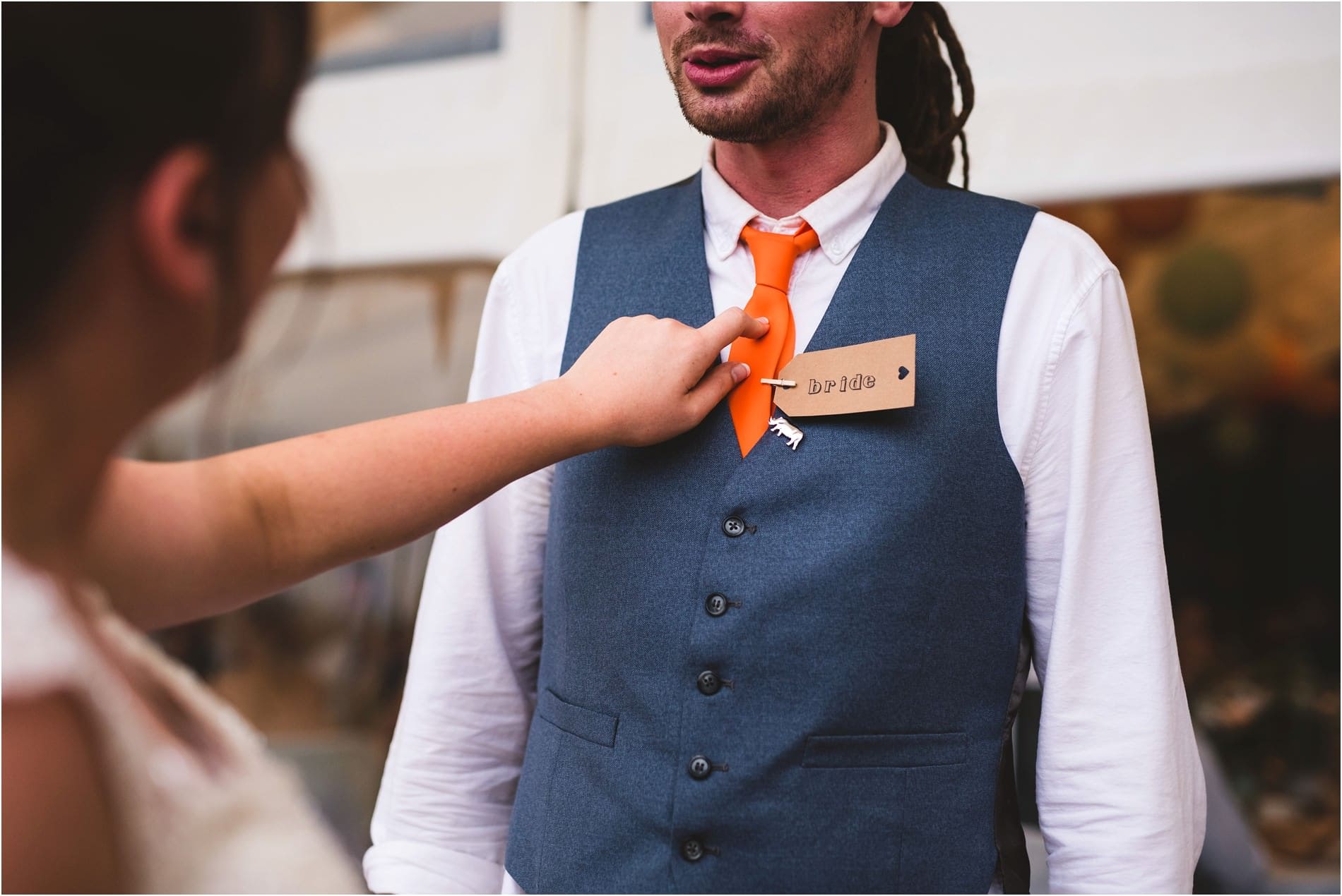 WEDDING PHOTOGRAPHER