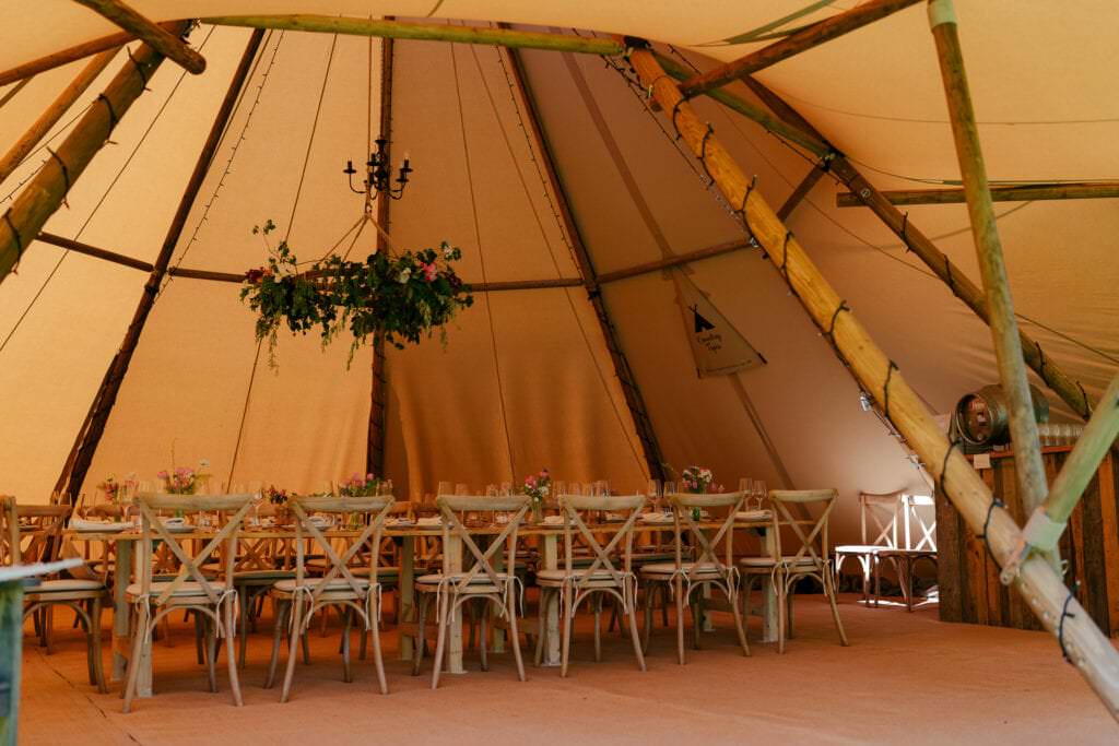 NORWICH GARDEN WEDDING